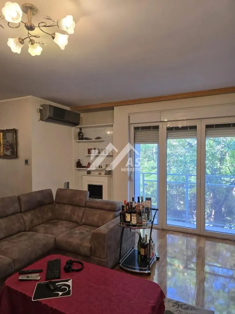 Rent, two bedroom apartment, 95m², Grbavica, Novi Sad Sve Podlokacije
