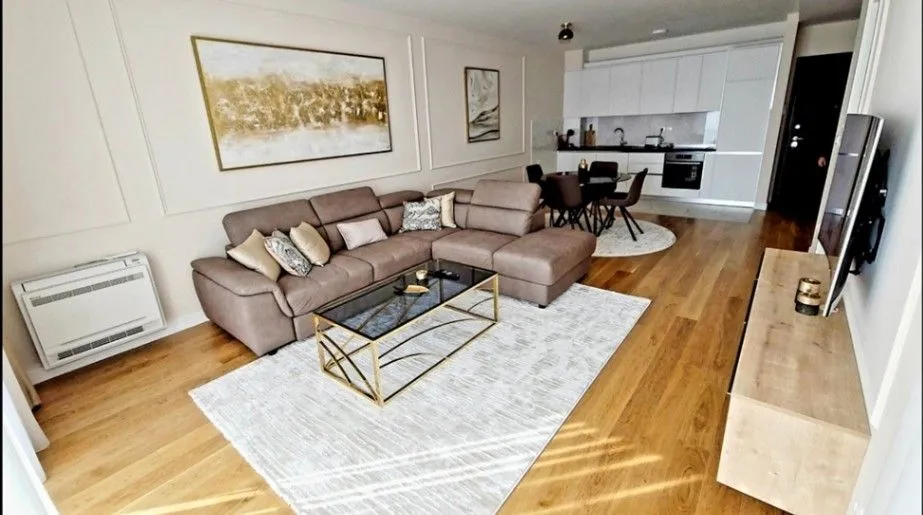 Izdavanje, jednosoban stan, 58m², Kod Capital Plaze, Podgorica