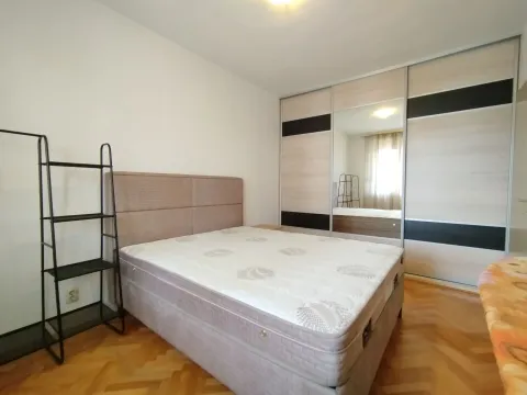 Rent, one bedroom apartment, 60m², Preko Morače, Podgorica - image 8