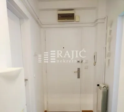 Prodaja, jednosoban stan, 43m², Stari Grad, Beograd - image 11