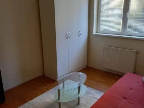 Izdavanje, jednosoban stan, 32m², Socijalno, Novi Sad Sve Podlokacije - image 2