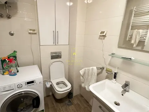 Sale, two bedroom apartment, 66m², City Kvart, Podgorica - image 9