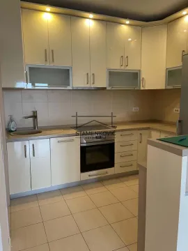 Prodaja, četvorosoban stan, 90m², Adamovićevo Naselje, Novi Sad Sve Podlokacije - image 3