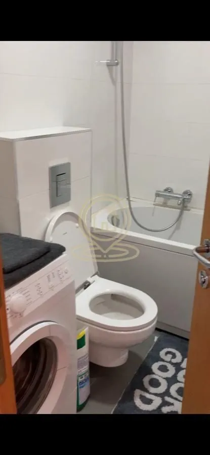 Sale, two bedroom apartment, 41m², Bulevar Oslobodjenja, Novi Sad Sve Podlokacije