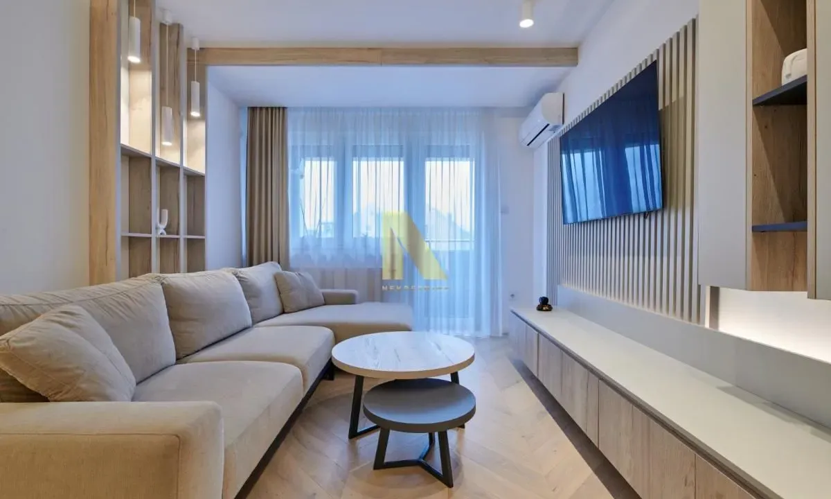 Izdavanje, dvosoban stan, 52m², Grbavica, Novi Sad Sve Podlokacije