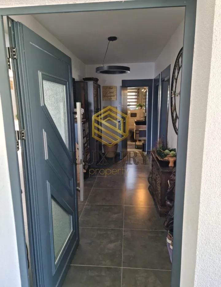 Sale, house, 94m², Šušanj, Bar