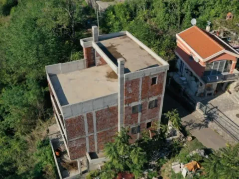 Sale, house, 470m², Višnjevo, Kotor - image 5