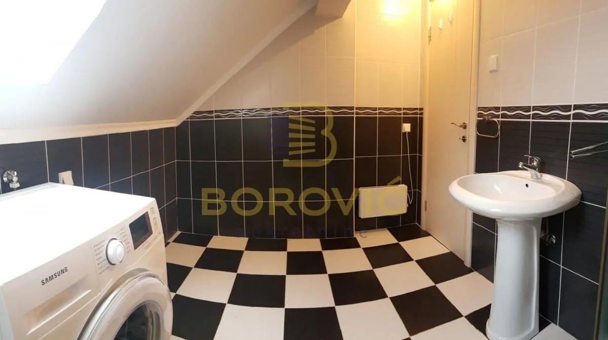 Prodaja, dvosoban stan, 84m², Labudovo Brdo, Beograd