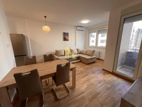Izdavanje, dvosoban stan, 48m², Avijatičarsko naselje, Novi Sad Sve Podlokacije