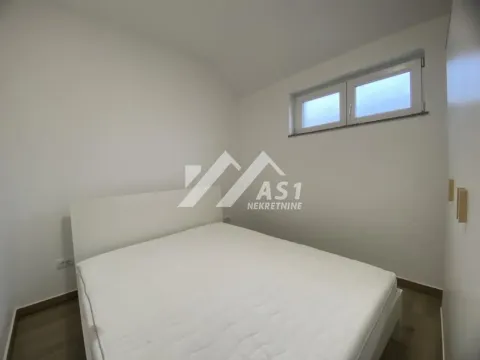 Izdavanje, trosoban stan, 67m², Stari Majur, Petrovaradin - image 4