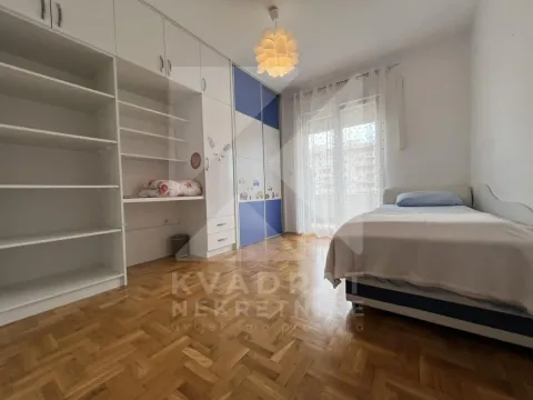 Izdavanje, dvosoban stan, 71m², Tuški Put, Podgorica - image 8