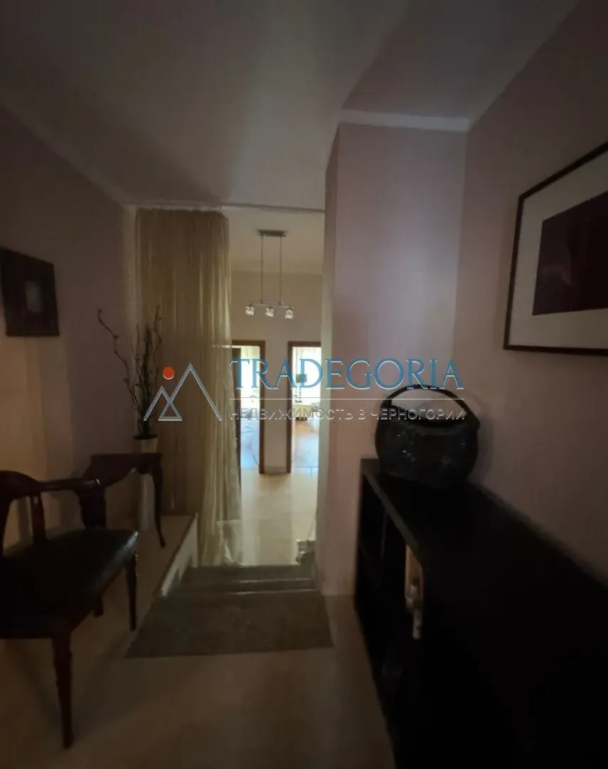Prodaja, kuća, 302m², Bar, Crna Gora