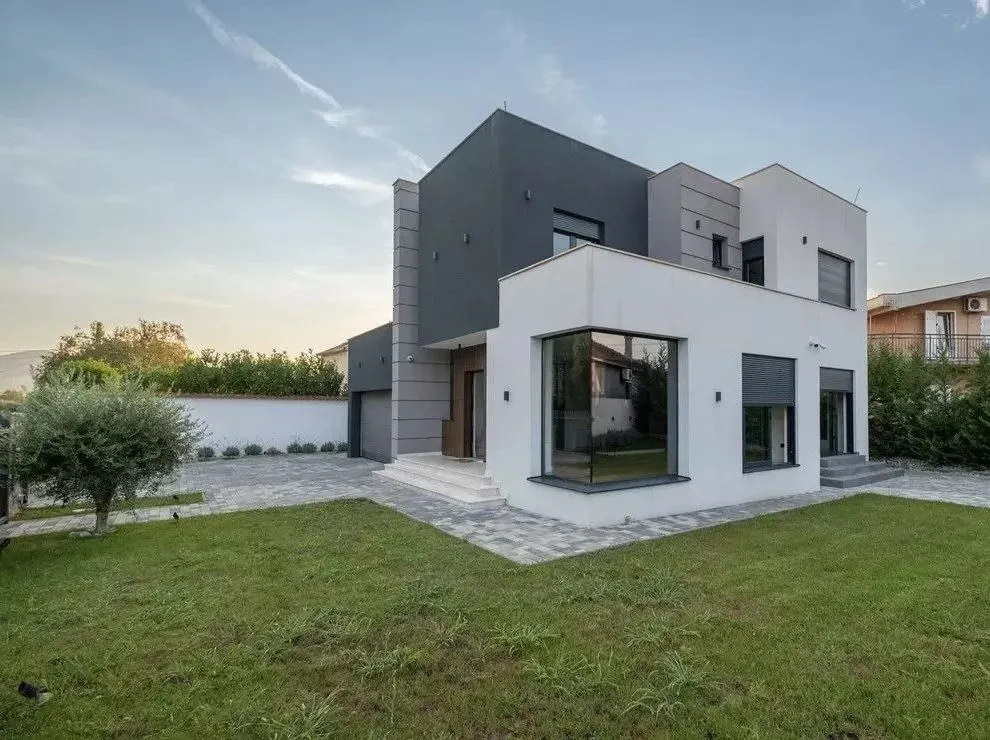 Rent, house, 182m², Donja Gorica, Podgorica