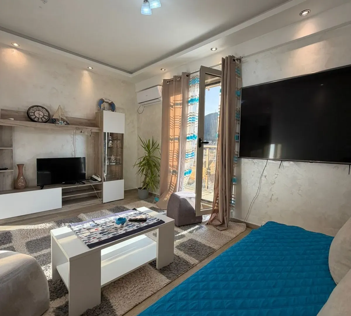Rent, one bedroom apartment, 45m², Velji Vinogradi, Budva