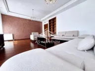 Rent, four bedroom apartment, 135m², Savski Venac, Beograd - image 3