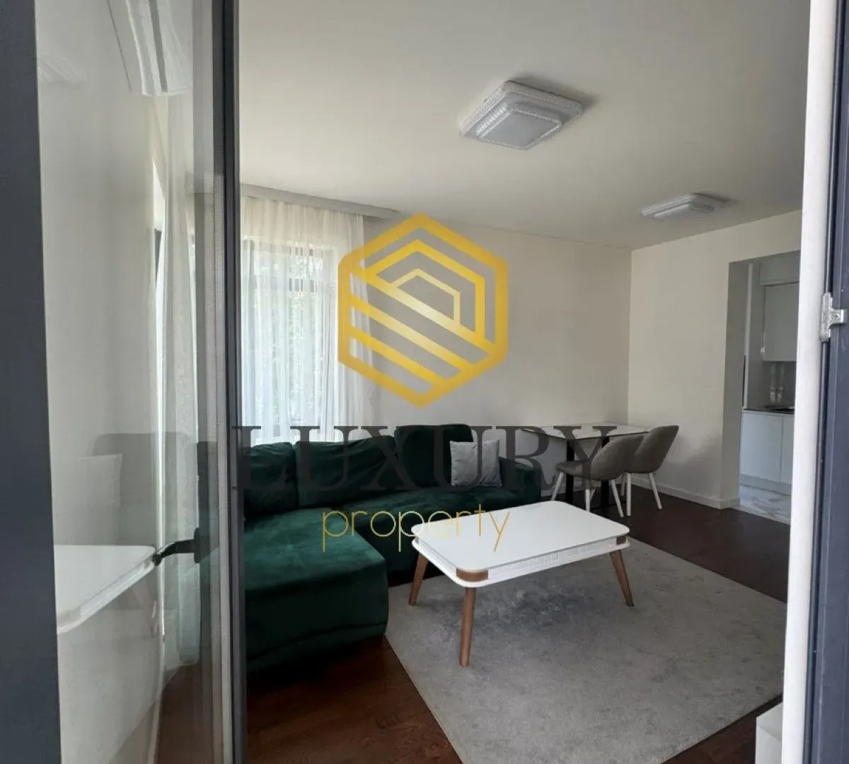 Rent, two bedroom apartment, 58m², Central Point, Podgorica