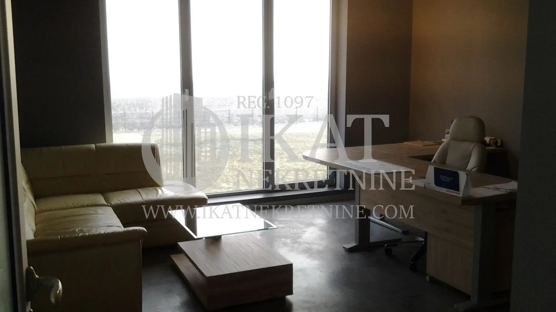 Sale, office space, 1045m², Karlovčić, Pećinci