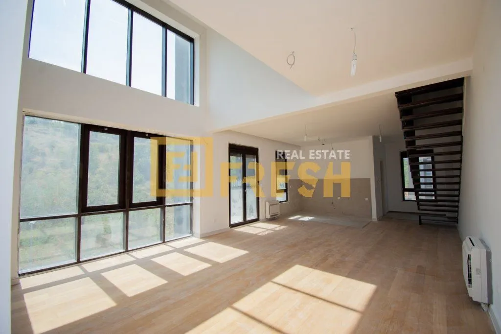 Prodaja, četvorosoban stan, 151m², Gornja Gorica, Podgorica
