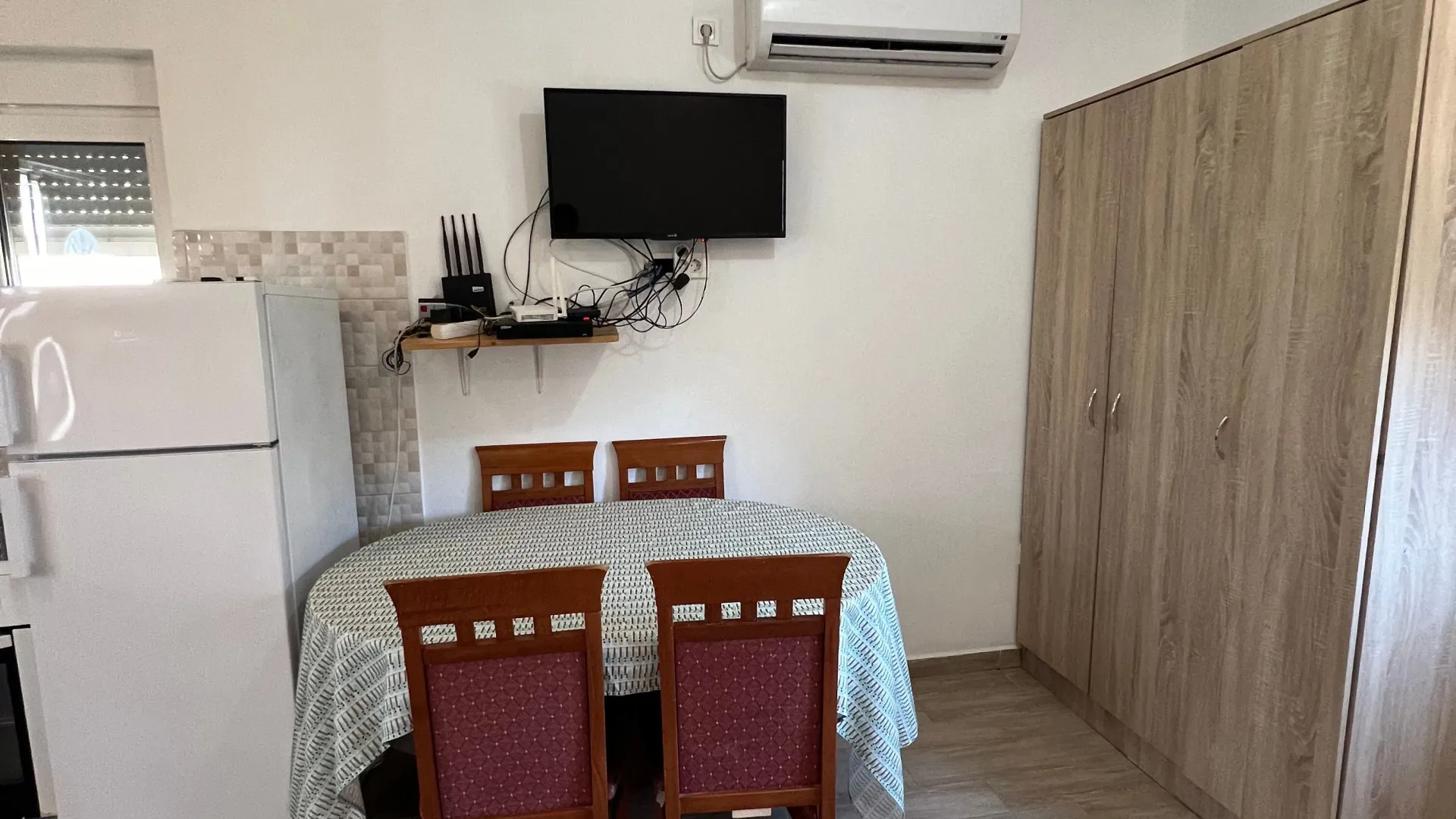 Rent, studio apartment, 25m², Bjeliši, Bar