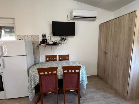 Rent, studio apartment, 25m², Bjeliši, Bar - image 5