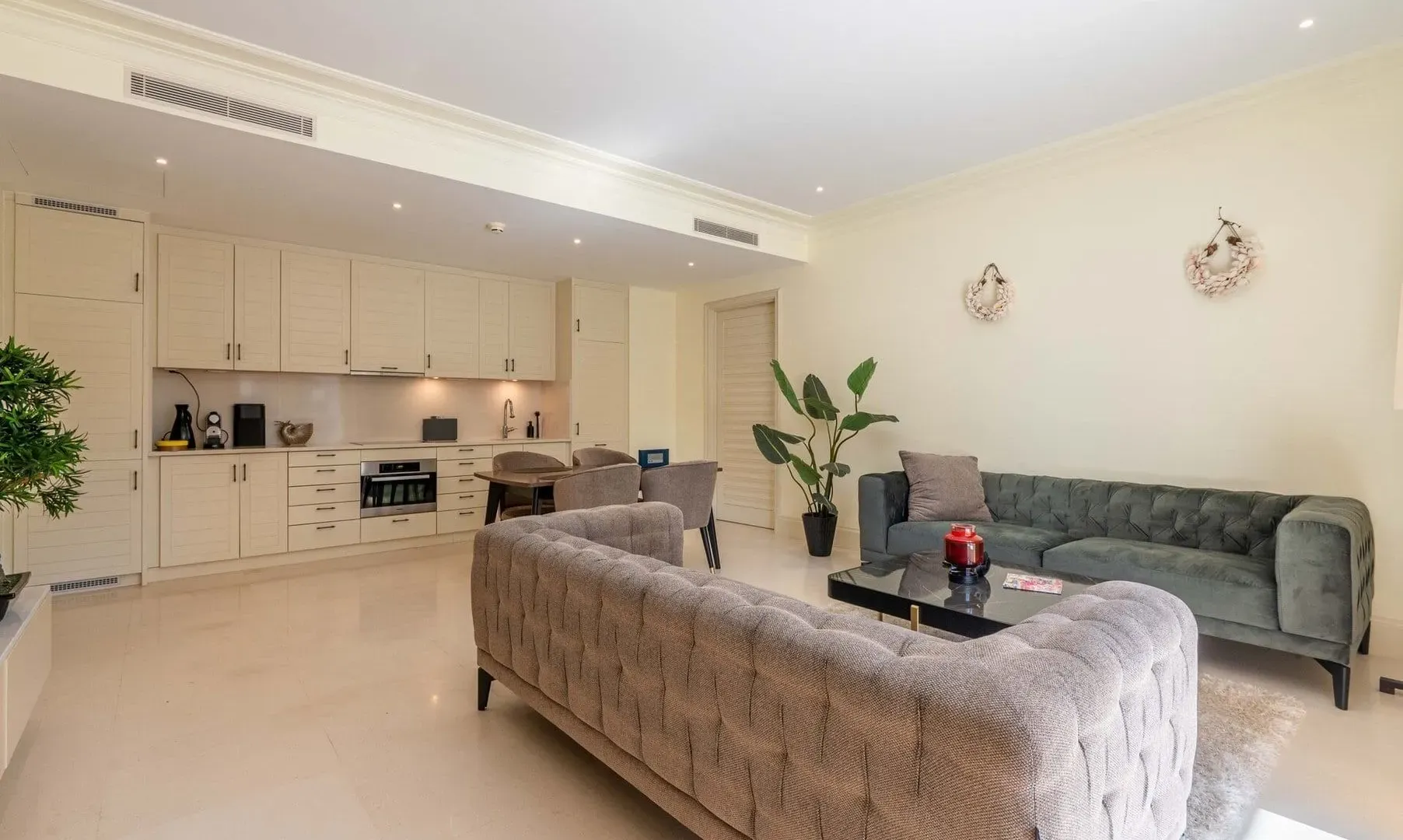 Rent, two bedroom apartment, 124m², Porto Montenegro, Tivat
