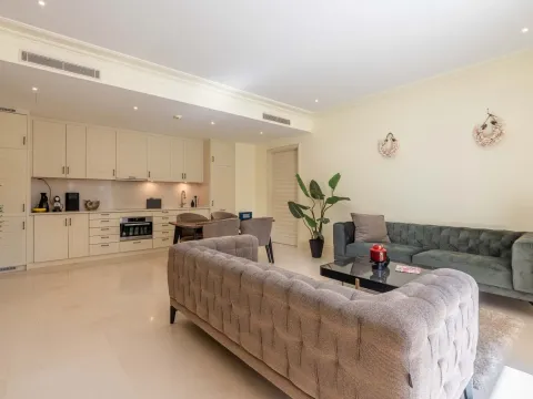 Izdavanje, dvosoban stan, 124m², Porto Montenegro, Tivat - image 7