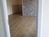 Izdavanje, trosoban stan, 90m², Vezirov Most, Podgorica - image 5