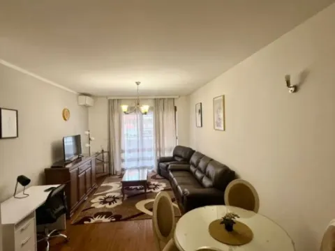 Izdavanje, jednosoban stan, 49m², Master Kvart, Podgorica