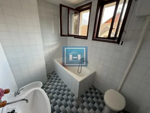 Prodaja, kuća, 257m², Strelište, Jagodina - image 31