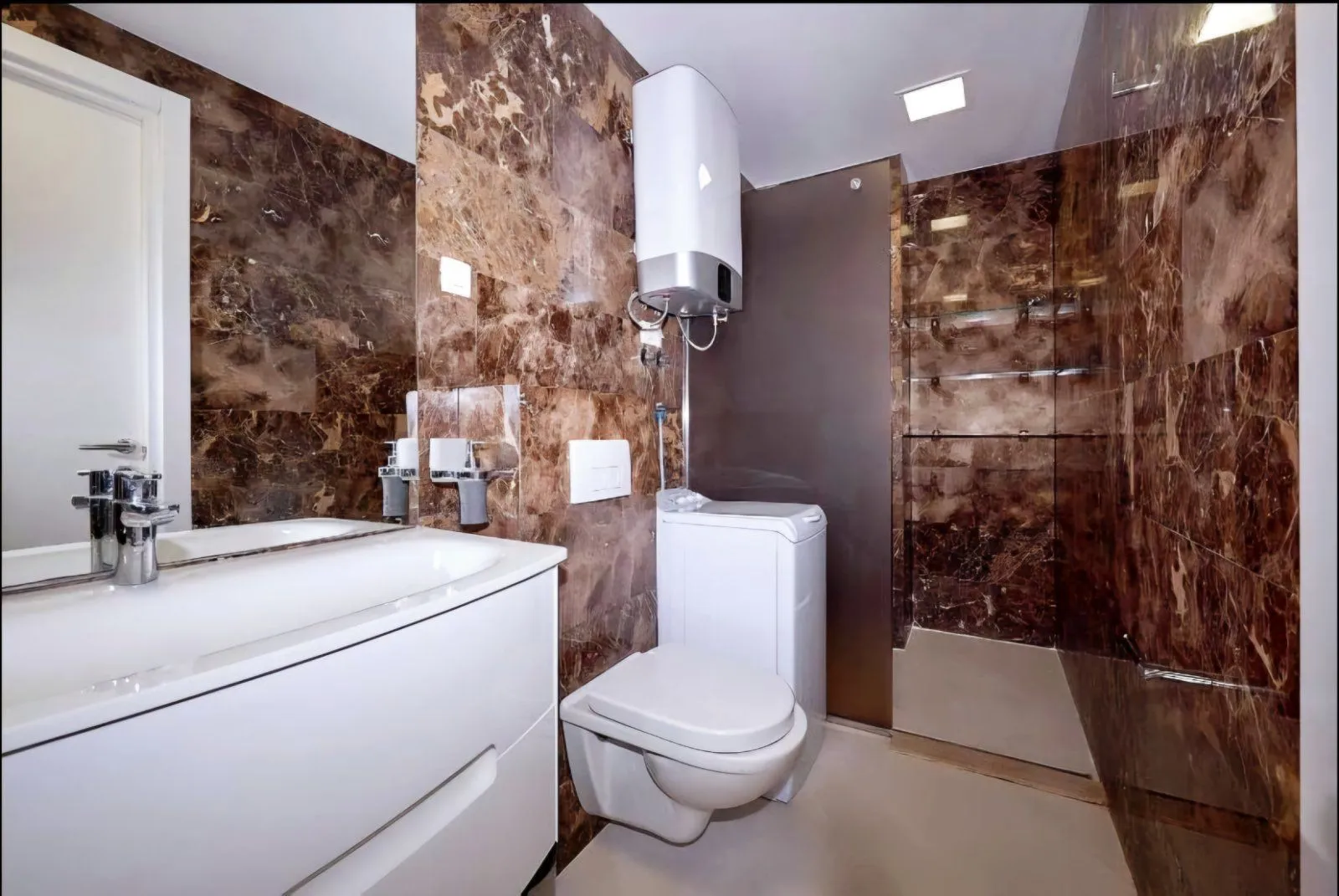 Prodaja, jednosoban stan, 63m², Budva, Crna Gora