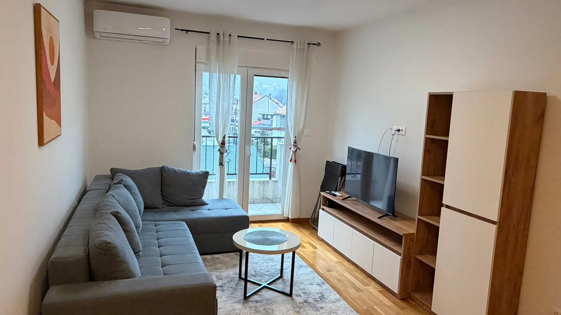 Rent, one bedroom apartment, 40m², Centar, Cetinje