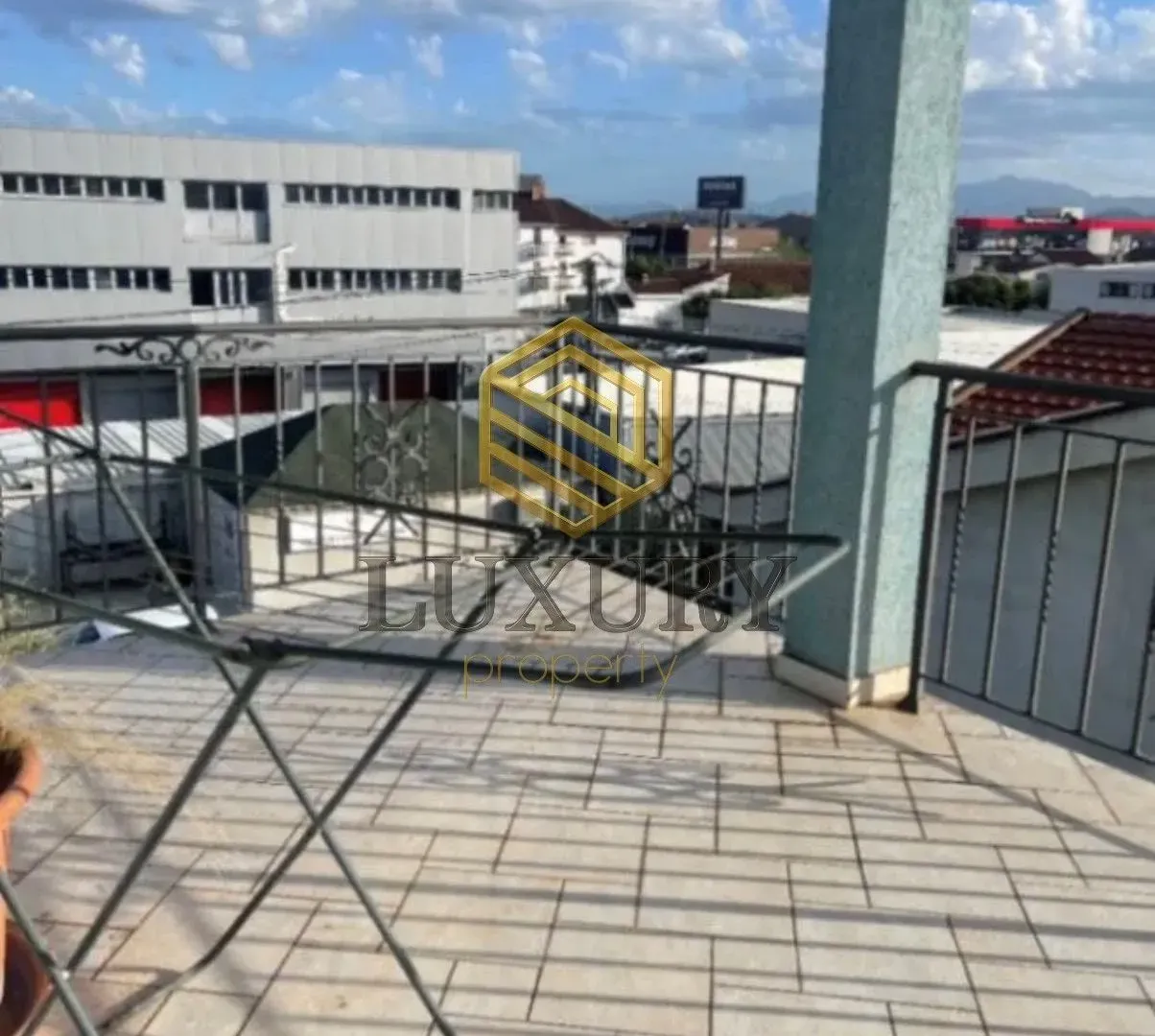 Izdavanje, trosoban stan, 115m², Donja Gorica, Podgorica