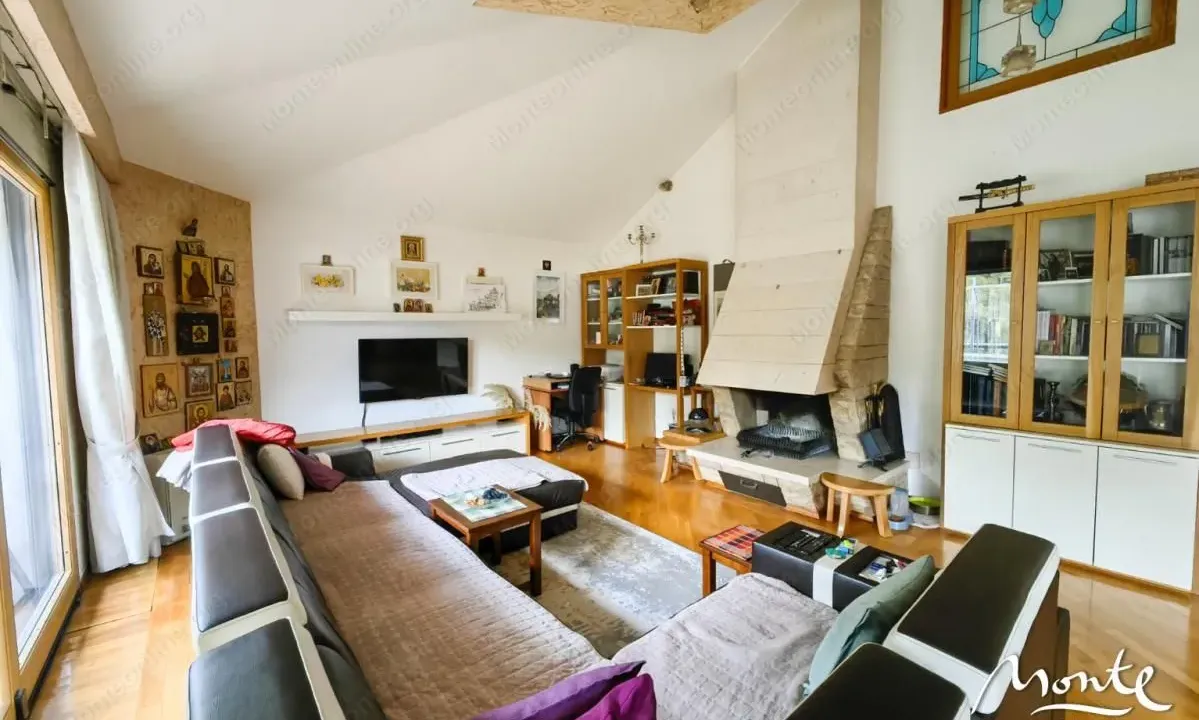 Sale, three bedroom apartment, 196m², Podgorica, Crna Gora