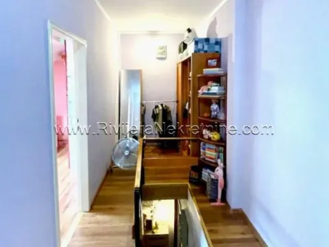 Prodaja, kuća, 235m², Prčanj, Kotor - image 3