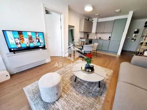 Izdavanje, trosoban stan, 64m², Novi Beograd Blok 65, Novi Beograd Sve Podlokacije - image 3