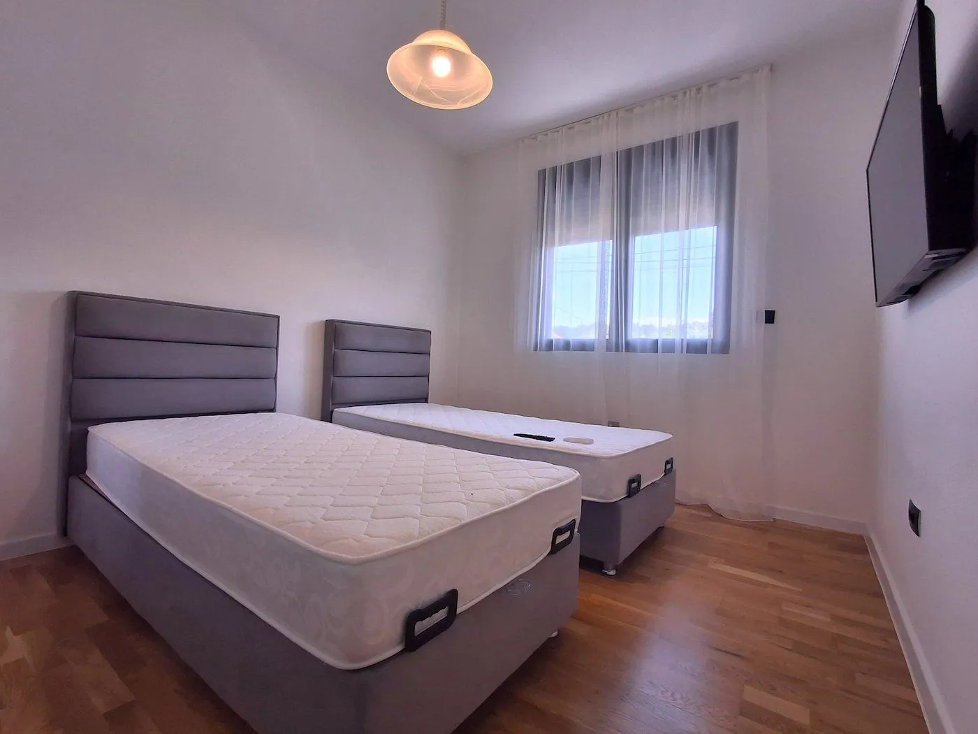 Rent, apartment, 100m², Dalmatinska ulica, Podgorica