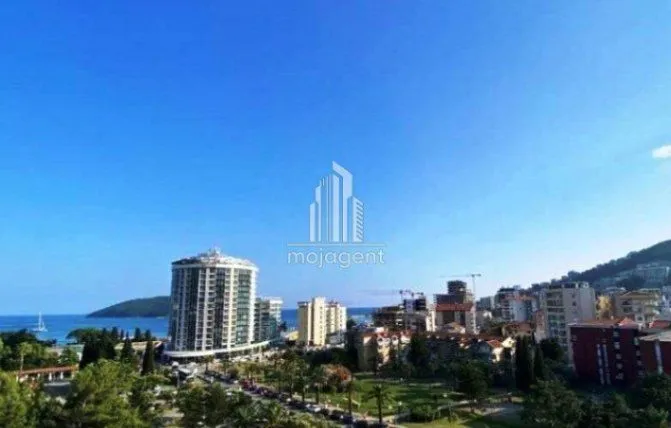 Prodaja, dvosoban stan, 77m², Bulevar, Budva