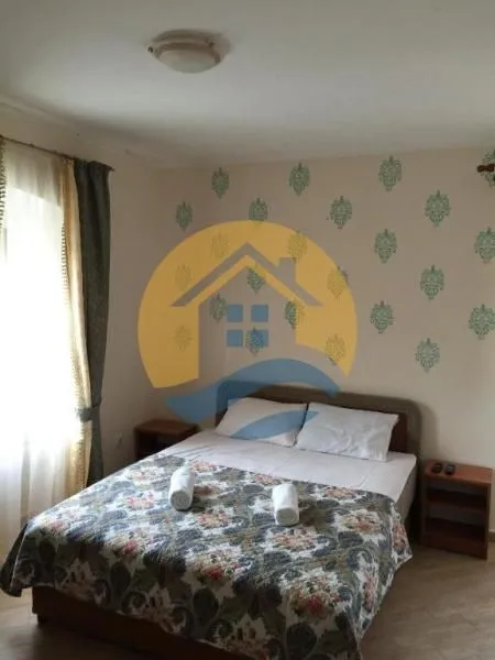 Prodaja, ugostiteljski objekat, 450m², Đenovići, Herceg Novi