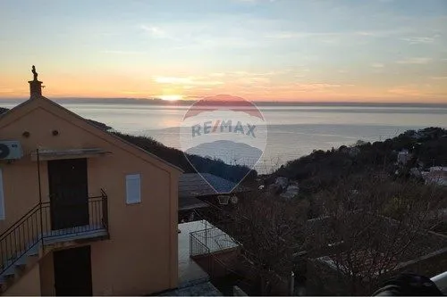 Sale, studio apartment, 35m², Kruče, Ulcinj