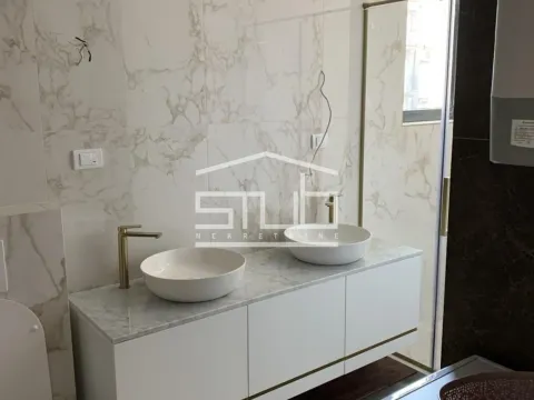 Izdavanje, trosoban stan, 75m², Savski Venac, Beograd - image 11