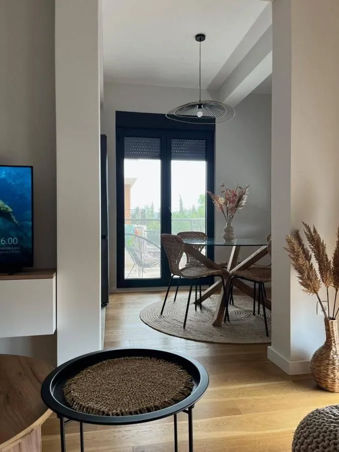 Rent, two bedroom apartment, 70m², Tivat, Crna Gora