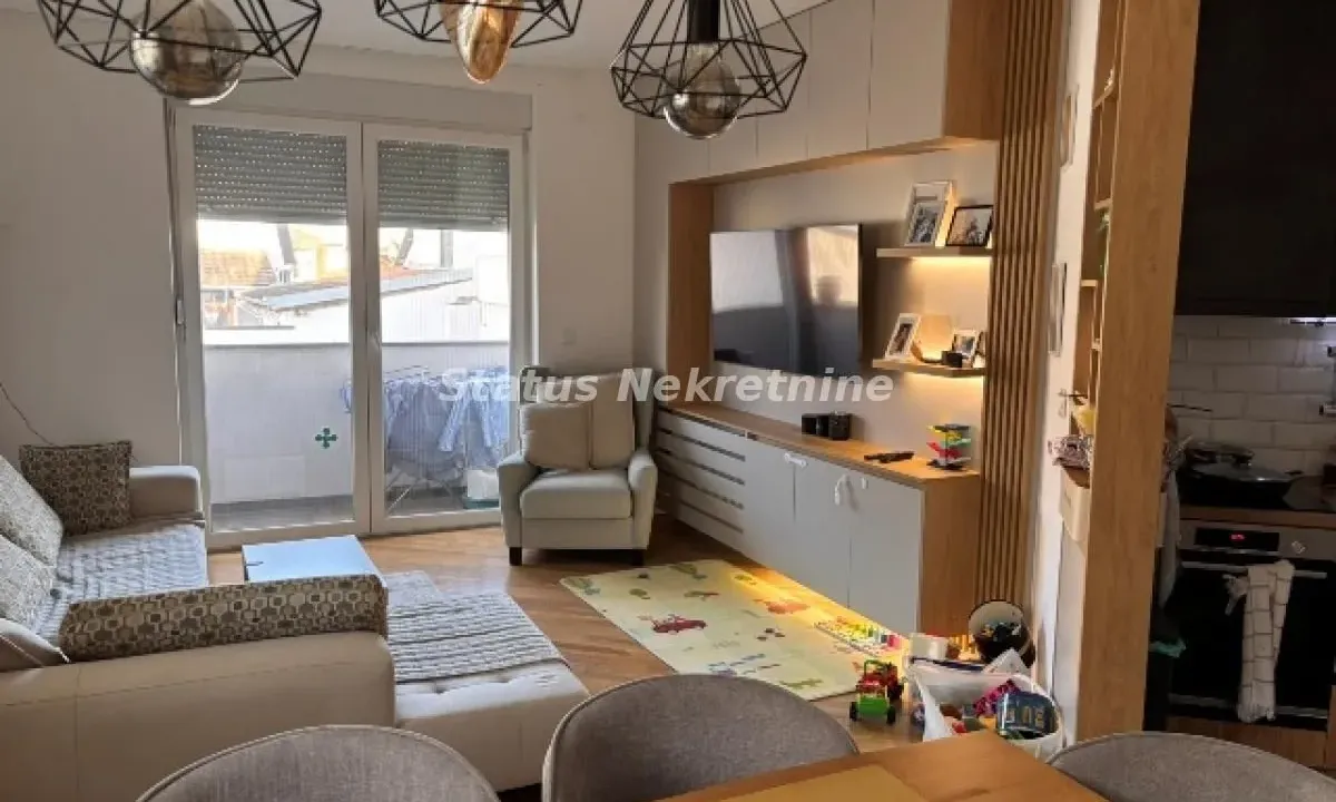 Sale, four bedroom apartment, 82m², Telep, Novi Sad Sve Podlokacije