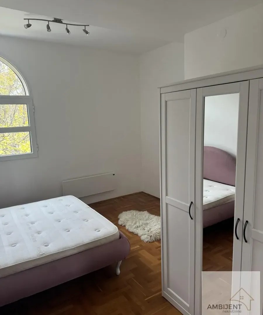 Rent, apartment, 151m², Savski Venac, Beograd