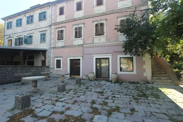 Sale, house, 115m², Muo, Kotor