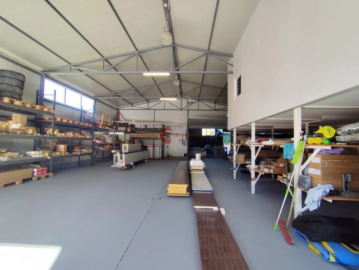 Sale, office space, 935m², Makova Sedmica, Subotica