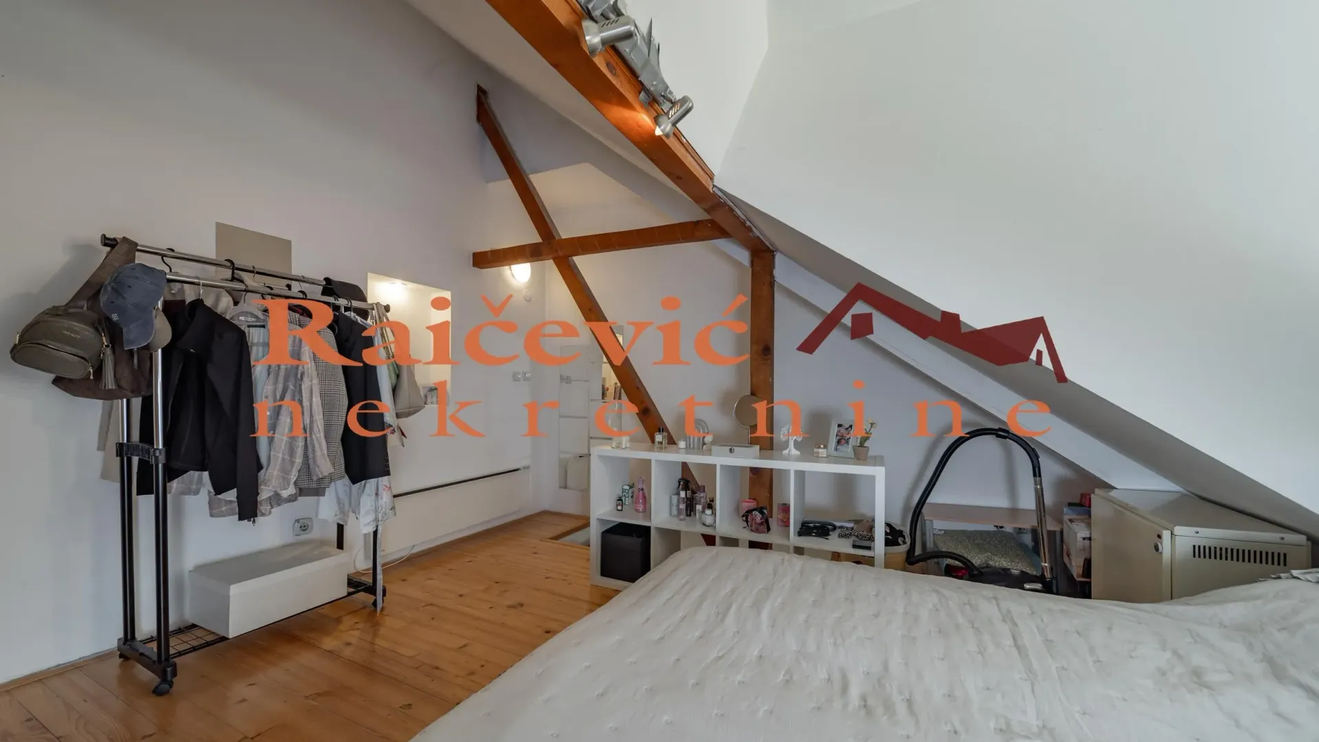 Izdavanje, jednosoban stan, 31m², Zvezdara Sve Podlokacije, Beograd