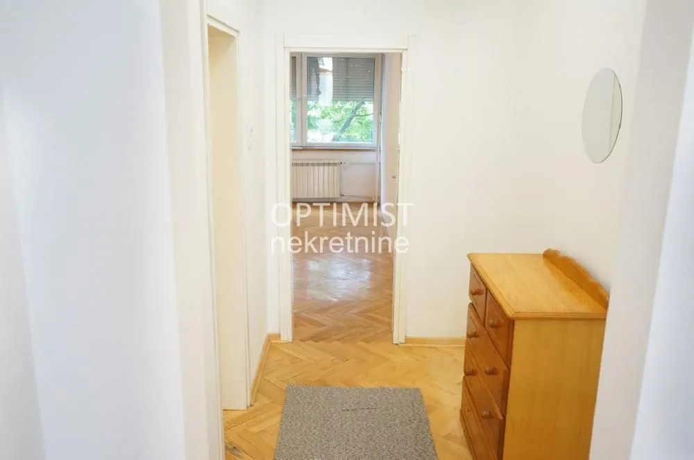 Rent, two bedroom apartment, 64m², Vračar Centar, Vračar Sve Podlokacije