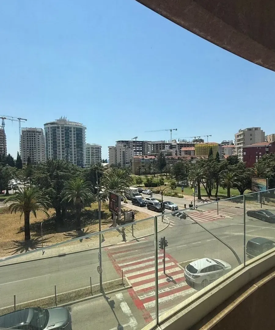 Prodaja, jednosoban stan, 37m², Centar, Budva