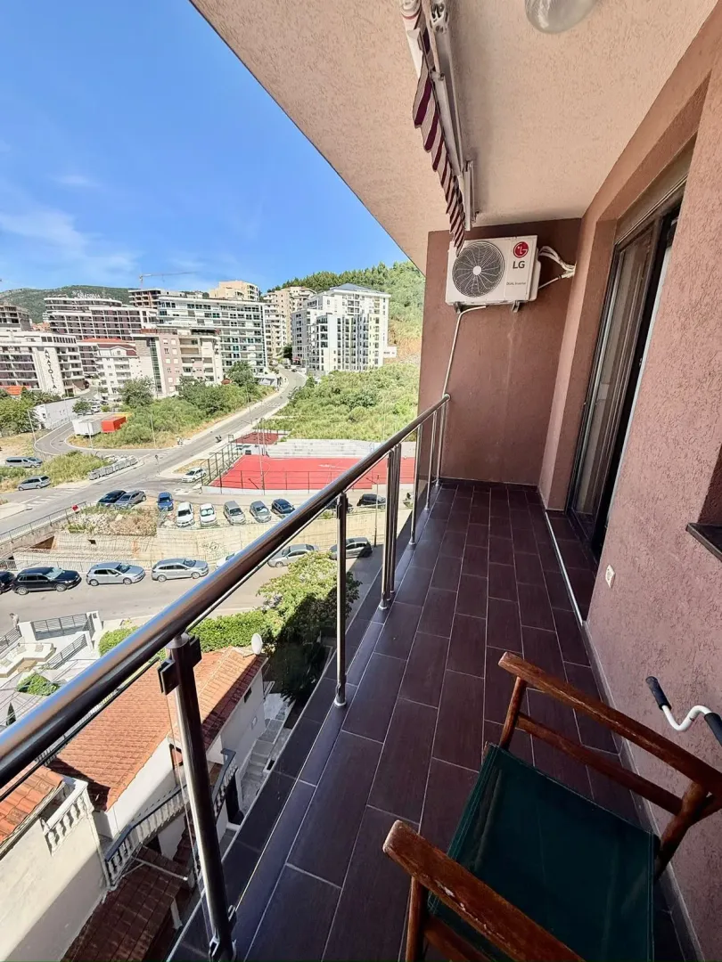 Rent, three bedroom apartment, 112m², Bečići, Budva