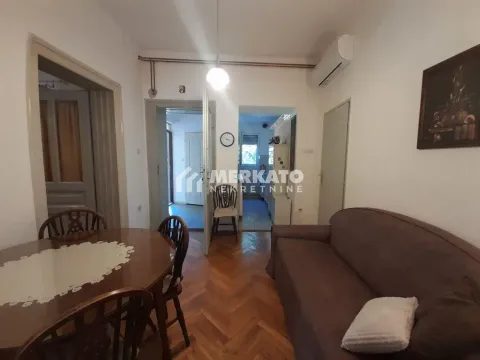 Rent, house, 103m², Zrenjanin, Srbija - image 9